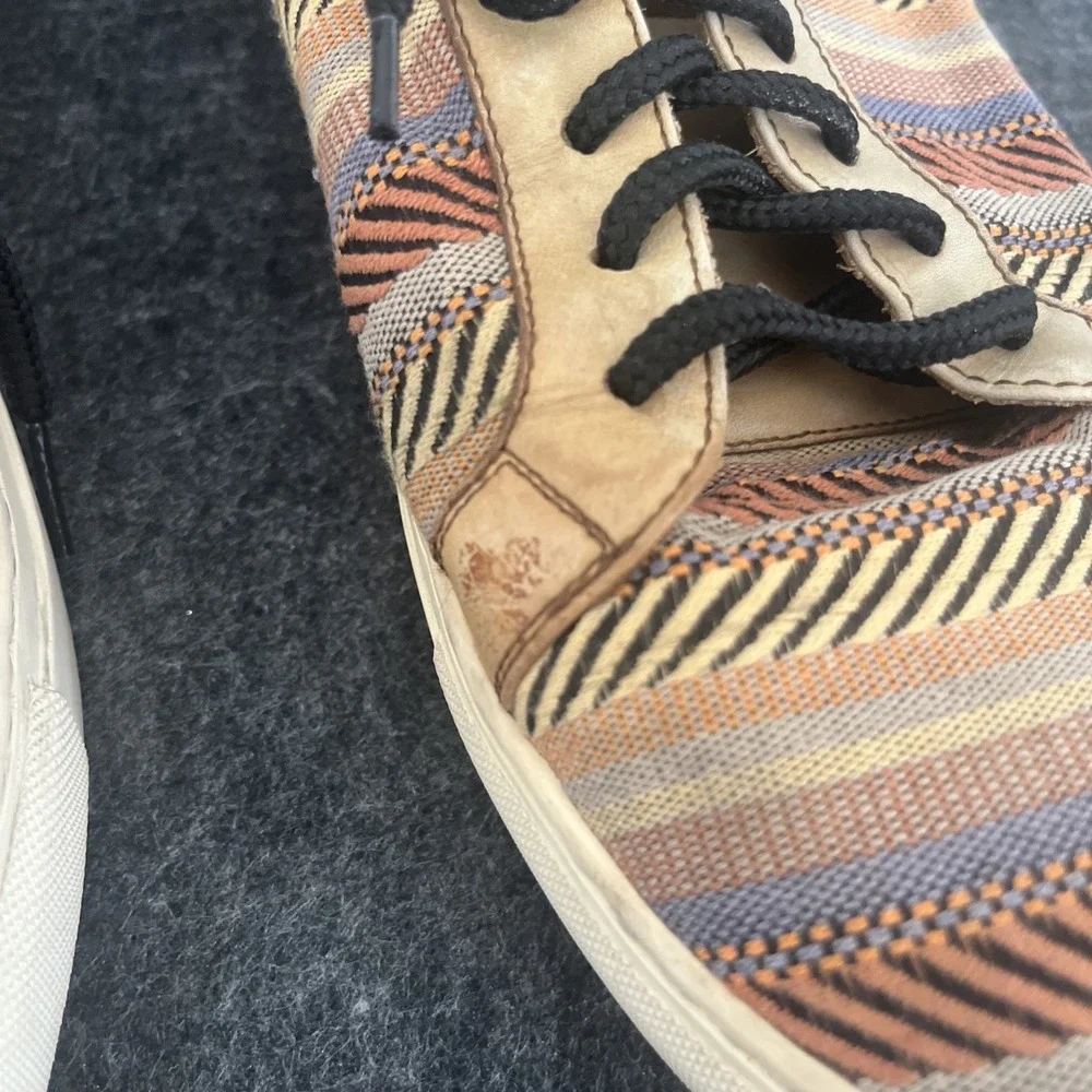TAFT‎ The Sneaker Tribal Multi Striped Leather Trim Y2K Good Condition Mens 9